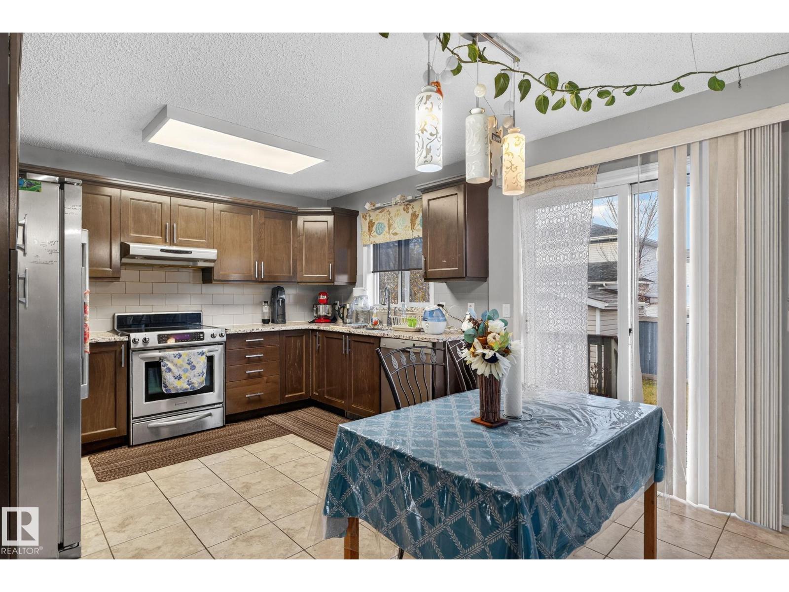 3912 31 St Nw, Edmonton, Alberta  T6T 1J5 - Photo 15 - E4488858