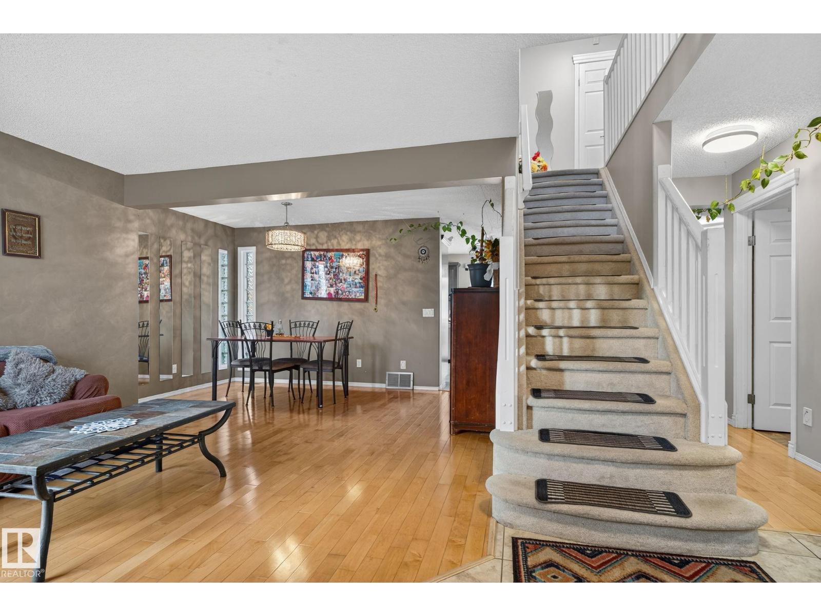 3912 31 St Nw, Edmonton, Alberta  T6T 1J5 - Photo 4 - E4488858
