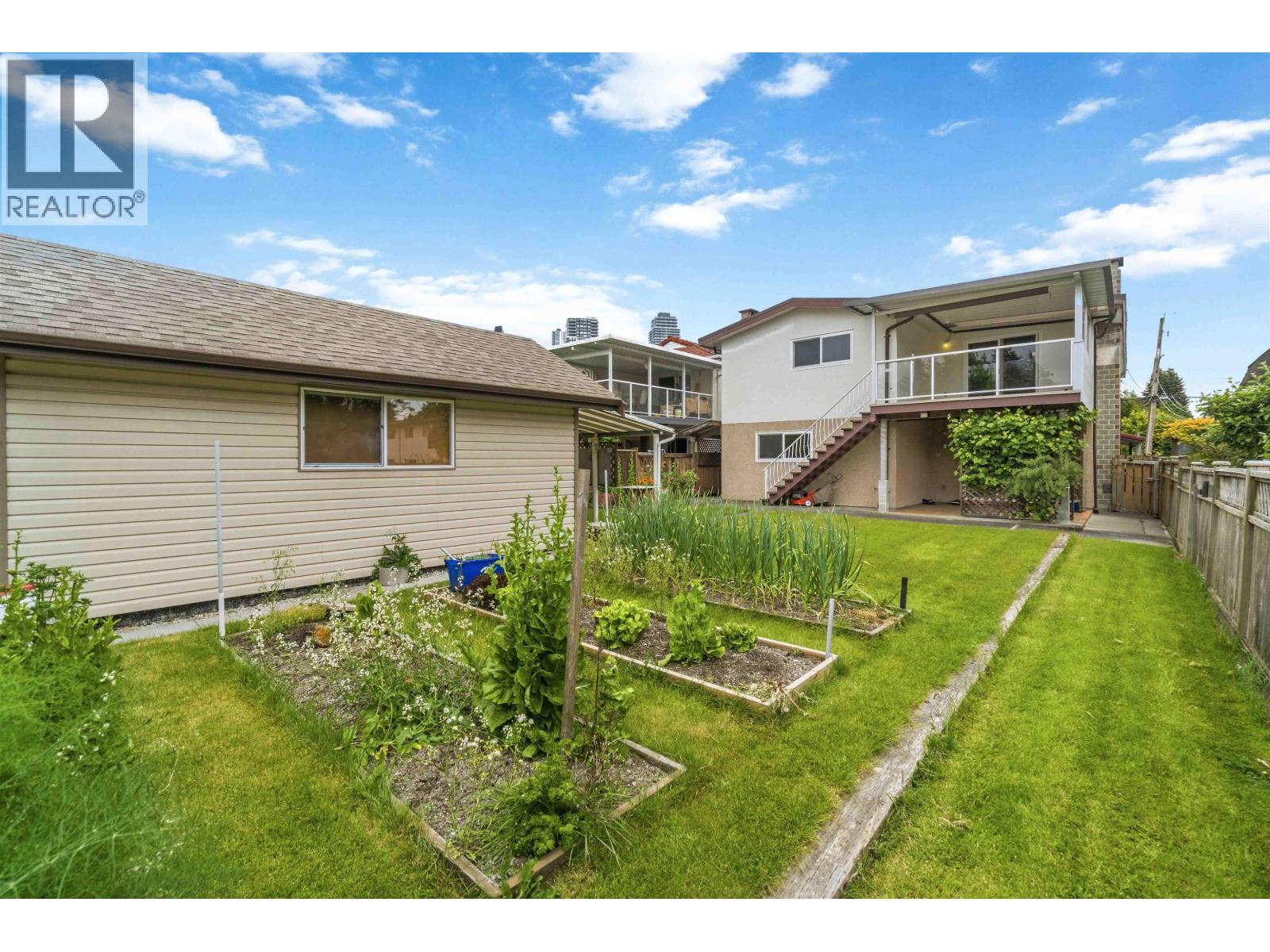 6895 Mckay Avenue, Burnaby, British Columbia  V5J 3R9 - Photo 28 - R3125613
