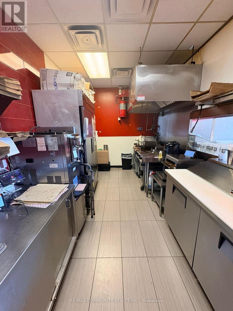 3 - 6015 Steeles Avenue E, Toronto, Ontario  M1V 5P7 - Photo 4 - E13151980