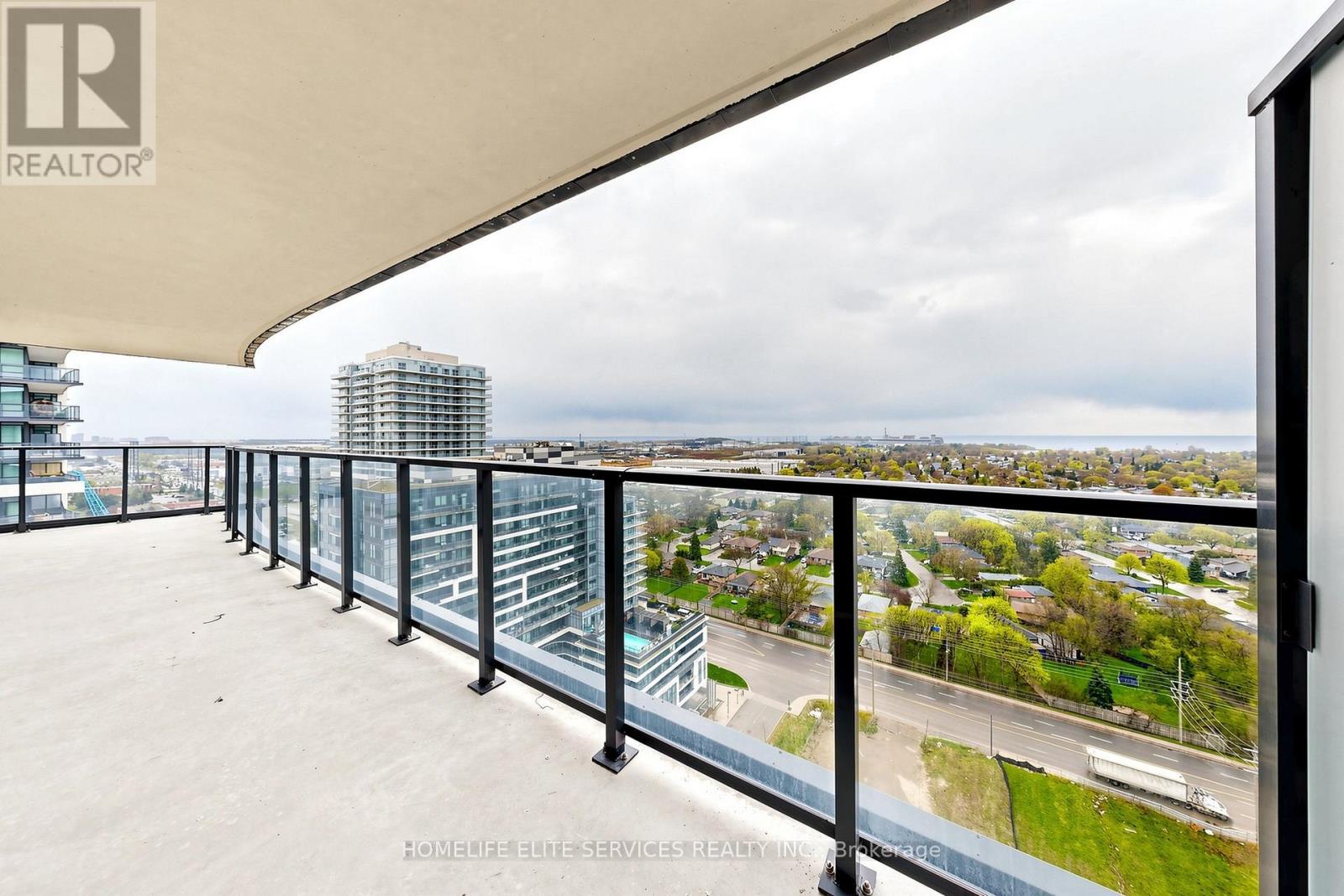 2104 - 1435 Celebration Drive, Pickering, Ontario  L1W 0C4 - Photo 32 - E13152066