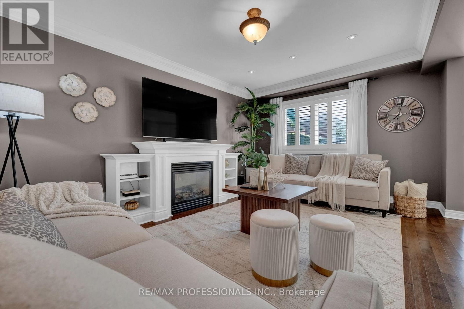 45 Resolute Crescent, Whitby, Ontario  L1P 1G9 - Photo 19 - E13152080