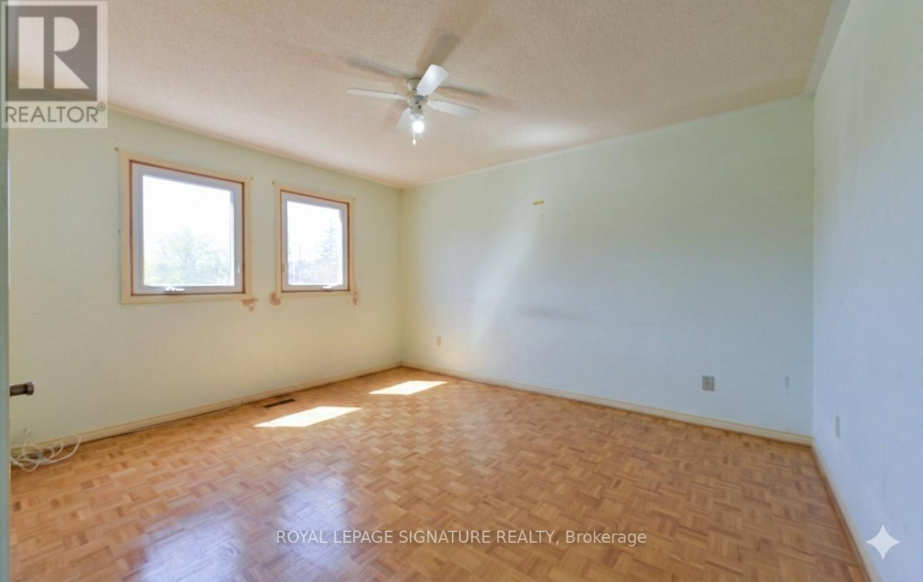 2 Danjohn Crescent, Toronto, Ontario  M1V 3N3 - Photo 27 - E13152104