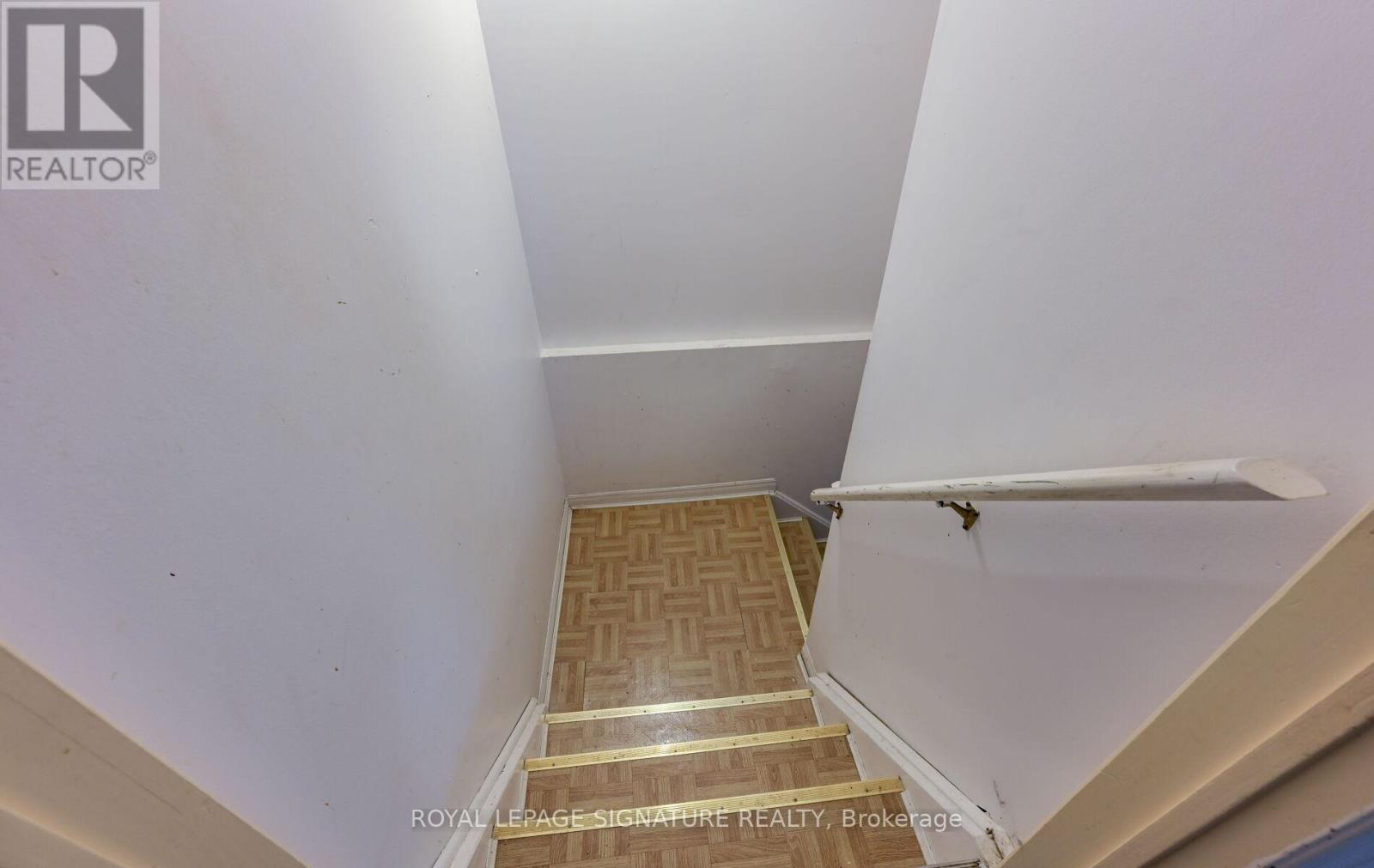 2 Danjohn Crescent, Toronto, Ontario  M1V 3N3 - Photo 30 - E13152104