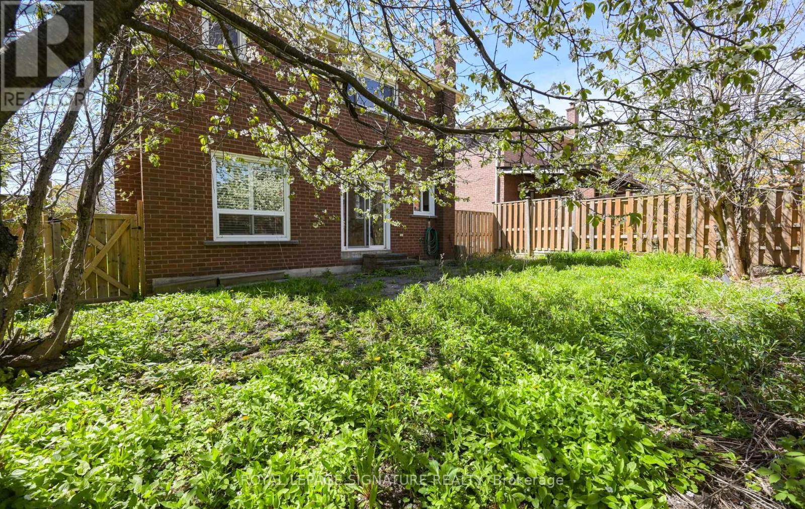 2 Danjohn Crescent, Toronto, Ontario  M1V 3N3 - Photo 37 - E13152104