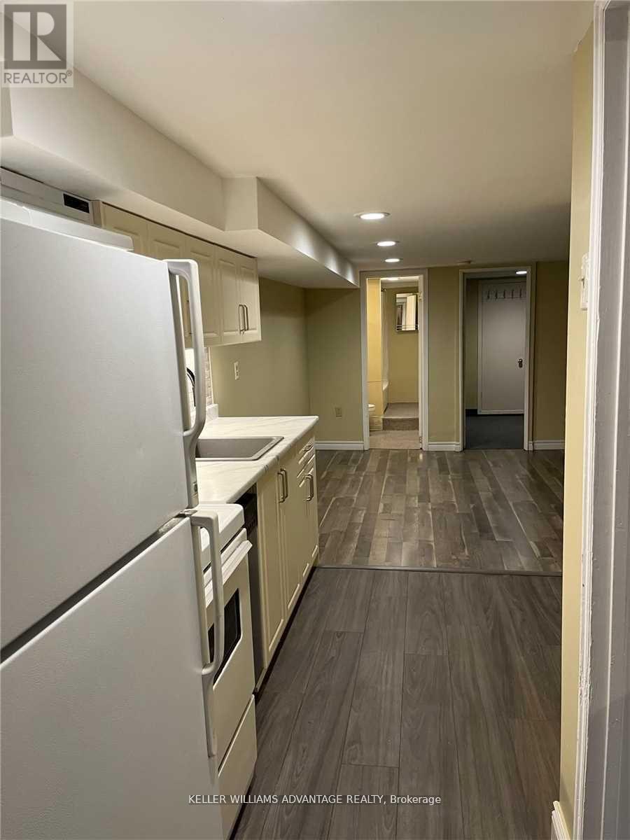 Lower - 131 Monarch Park Avenue, Toronto, Ontario M4J 4R3 - Photo 2 - E13152150