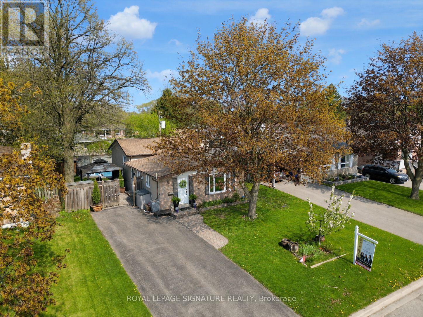 821 Krosno Boulevard, Pickering, Ontario  L1W 1G7 - Photo 15 - E13152170