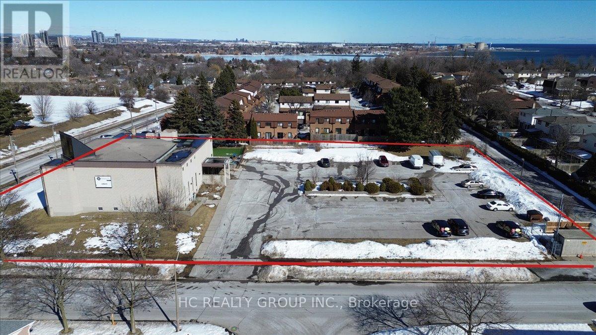 755 Oklahoma Drive, Pickering, Ontario  L1W 2H4 - Photo 2 - E13152226