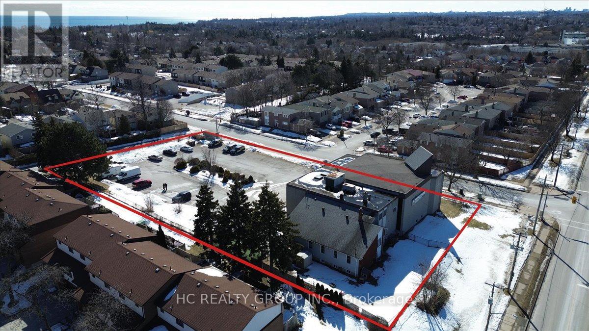 755 Oklahoma Drive, Pickering, Ontario  L1W 2H4 - Photo 9 - E13152226