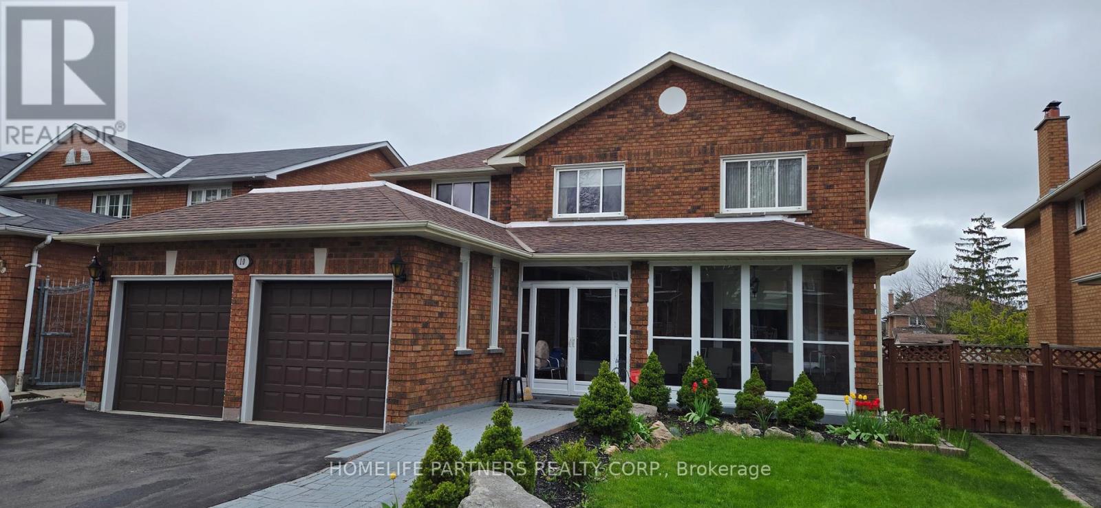 10 Glenvilla Road, Vaughan, Ontario  L4L 7K8 - Photo 2 - N13152002