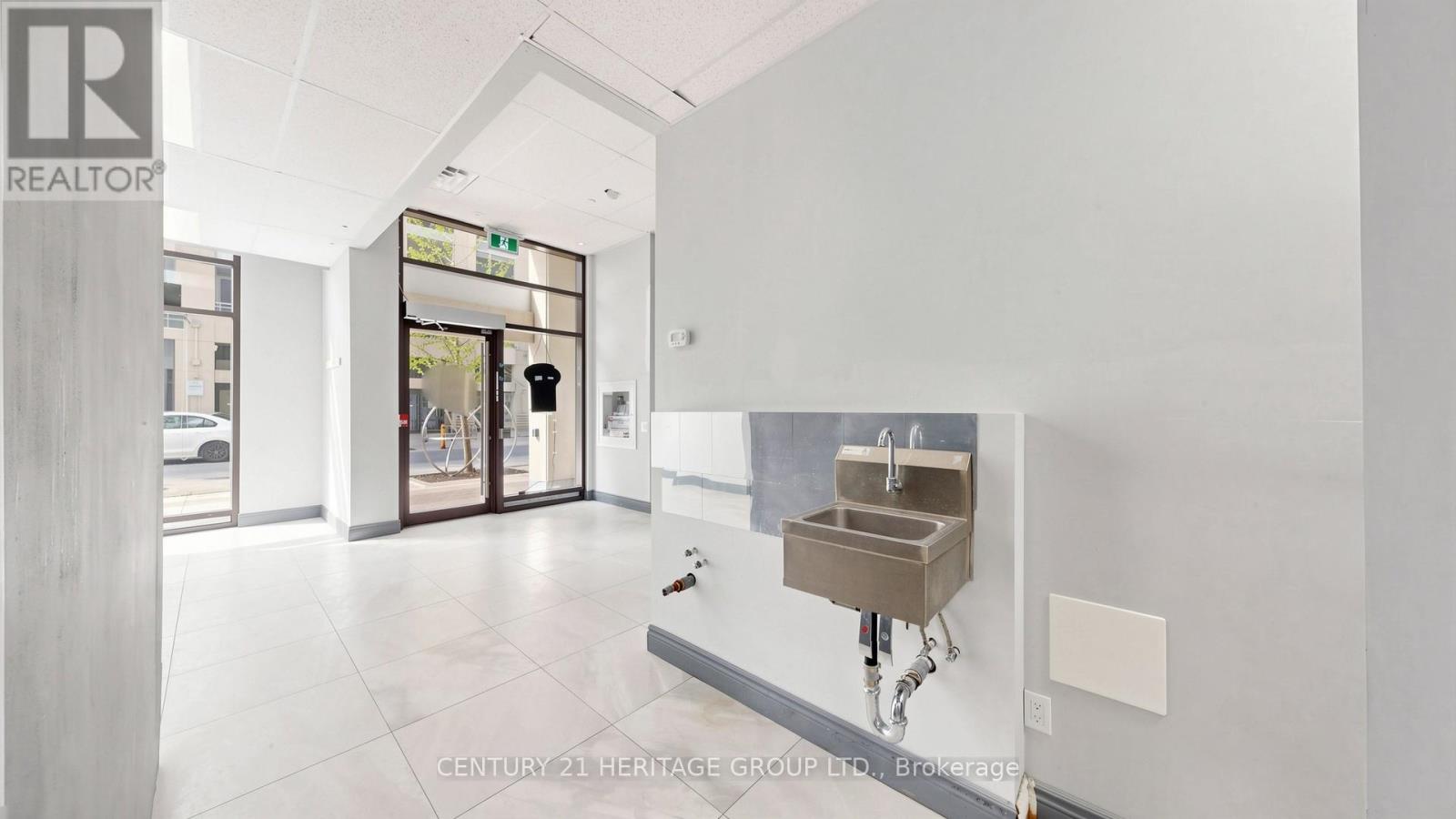Level 1 Unit 9 (Ne-1) - 9205 Yonge Street, Richmond Hill, Ontario  L4C 1V5 - Photo 23 - N13152216