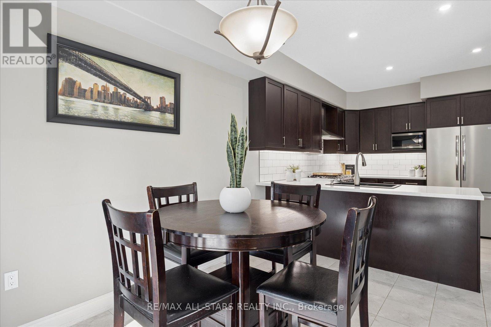 18 Carleton Trail, New Tecumseth, Ontario  L0G 1A0 - Photo 17 - N13152232