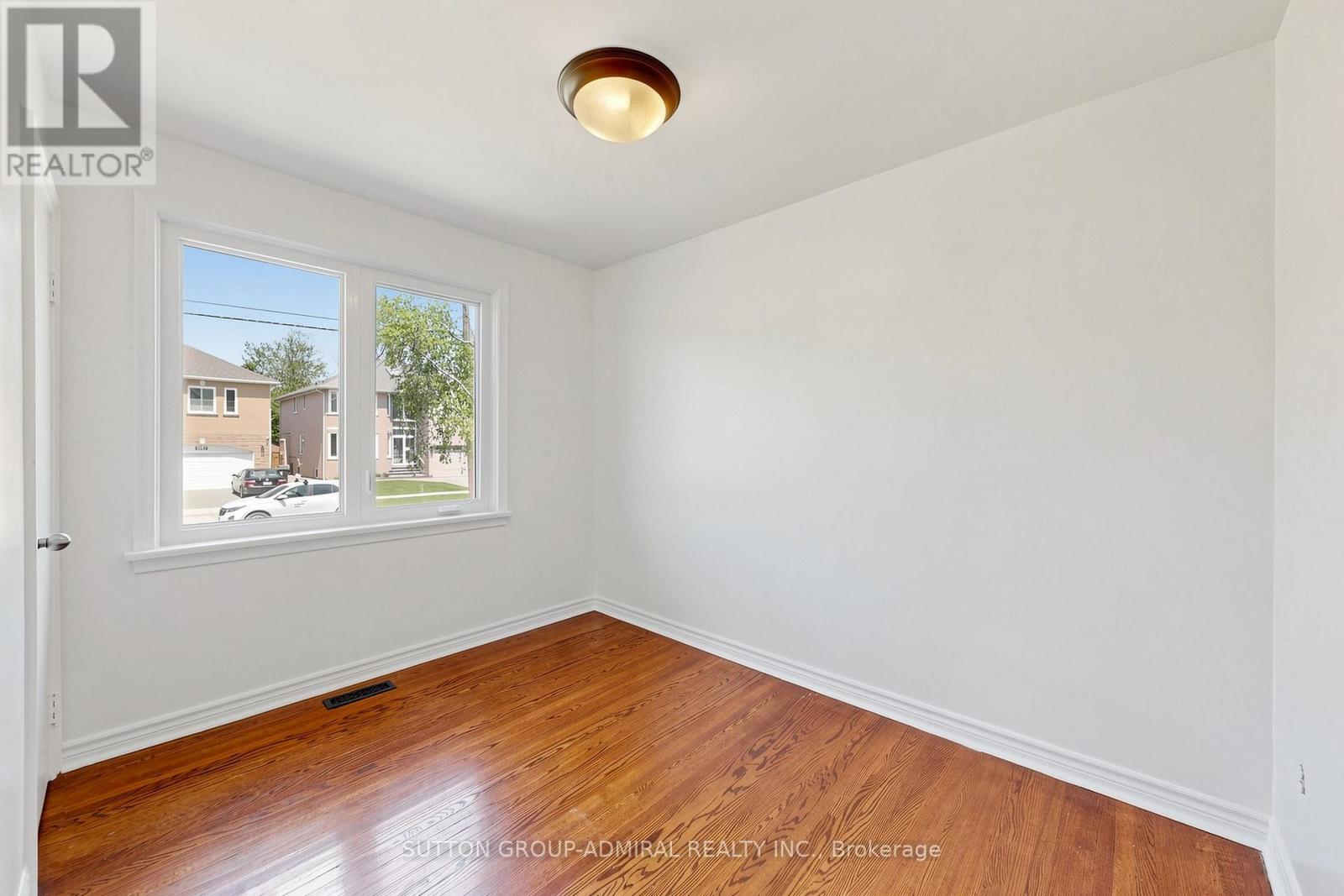 319 Patricia Avenue, Toronto, Ontario  M2R 2M6 - Photo 14 - C13127508
