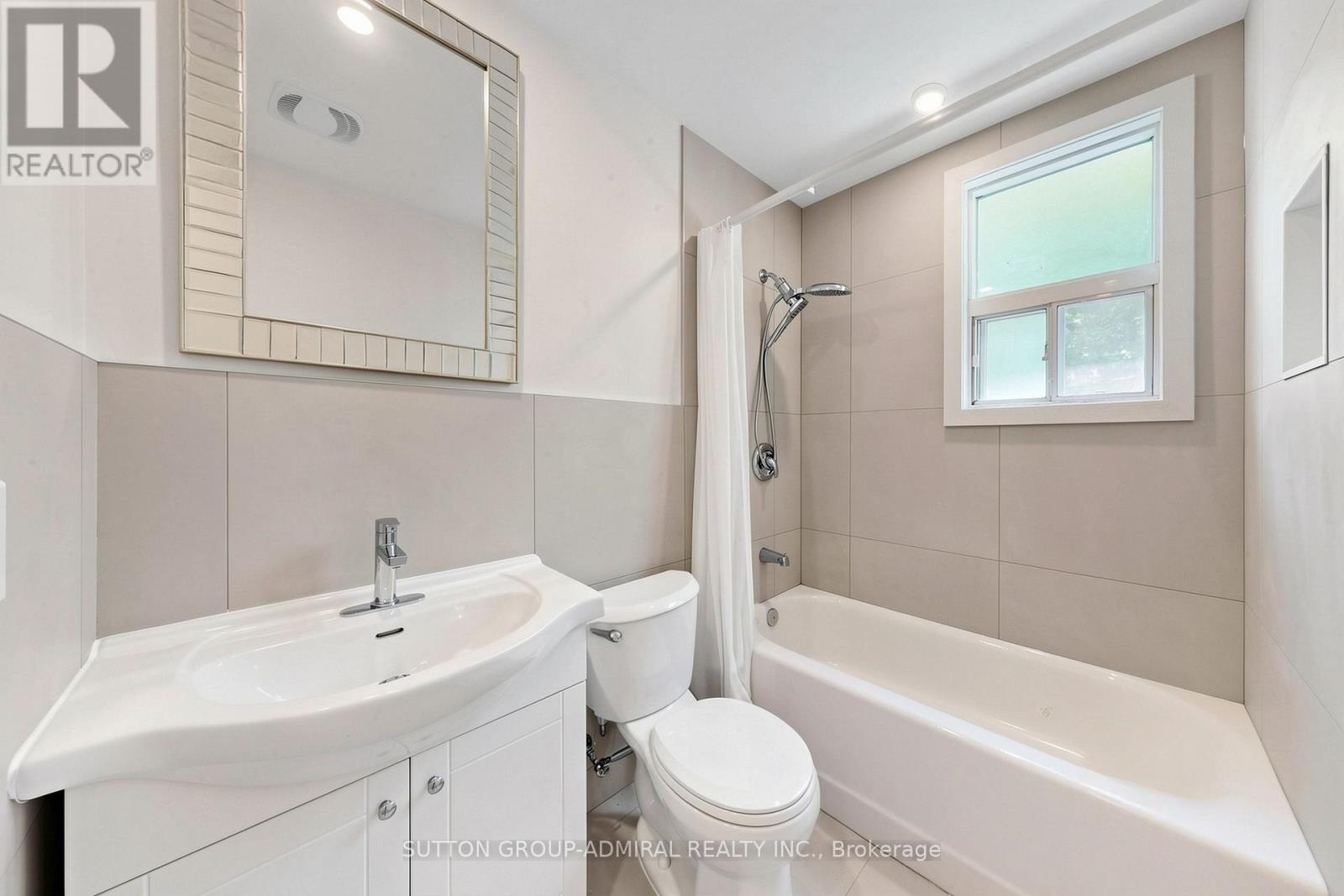 319 Patricia Avenue, Toronto, Ontario  M2R 2M6 - Photo 20 - C13127508