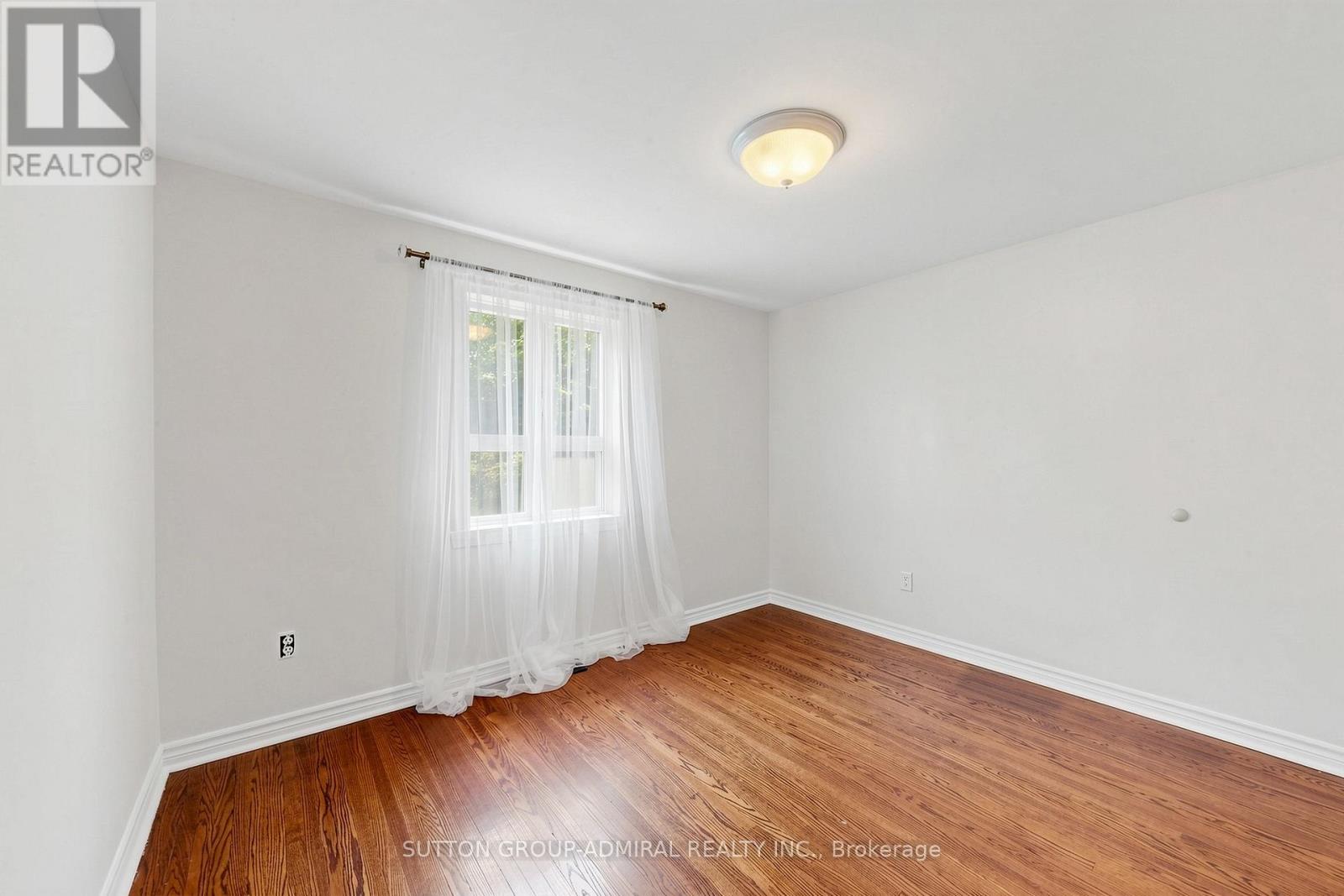 319 Patricia Avenue, Toronto, Ontario  M2R 2M6 - Photo 16 - C13127508