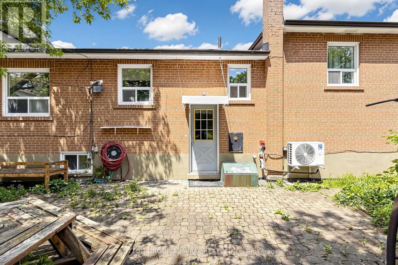 319 Patricia Avenue, Toronto, Ontario  M2R 2M6 - Photo 28 - C13127508