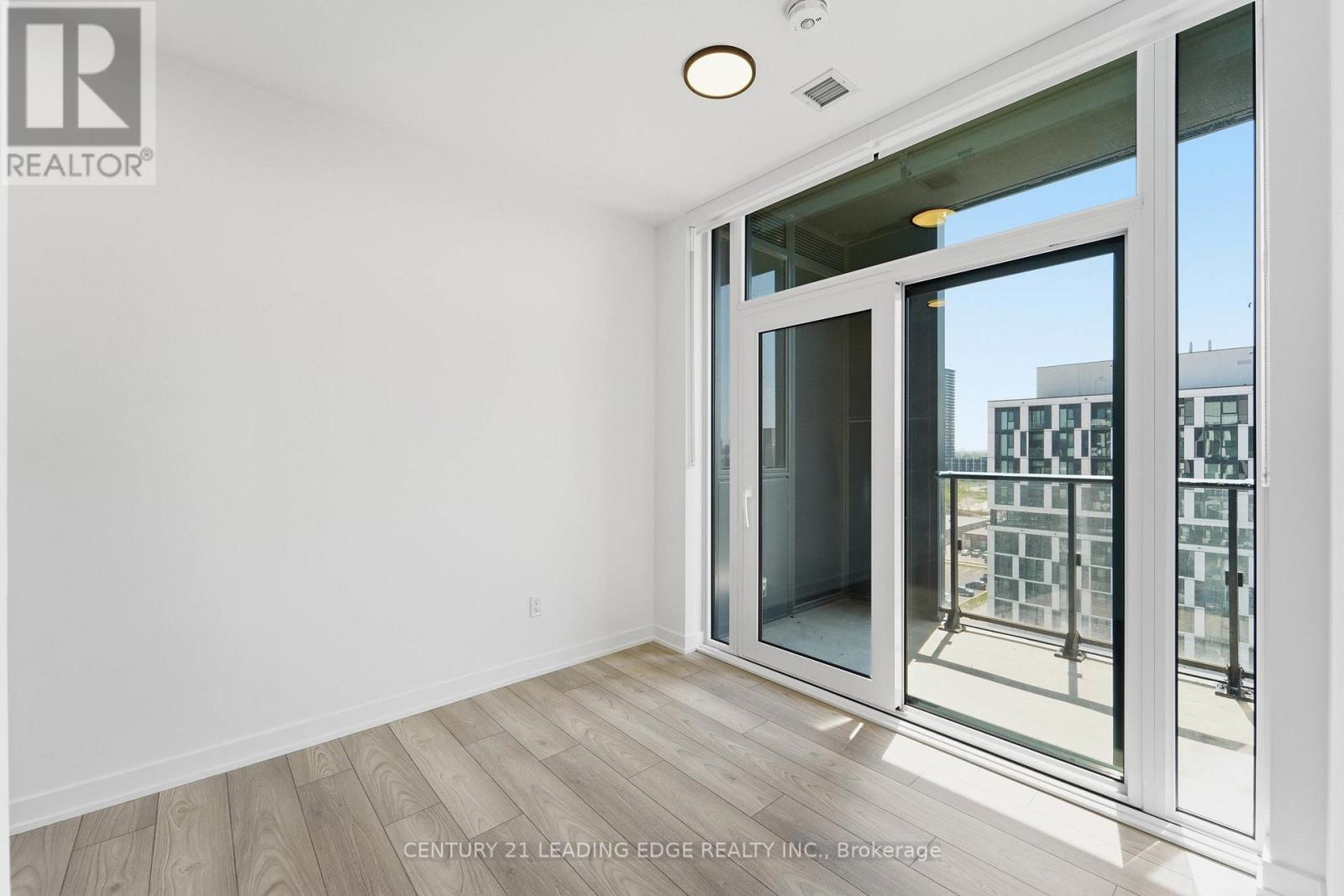 921 - 1007 The Queensway Street, Toronto, Ontario  M8Z 0H4 - Photo 10 - W13151830