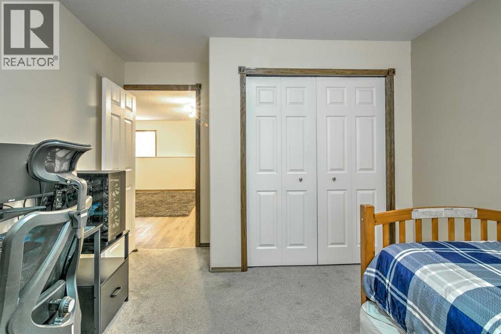 27 Kodiak Boulevard N, Lethbridge, Alberta  T1H 6S7 - Photo 36 - A2313079