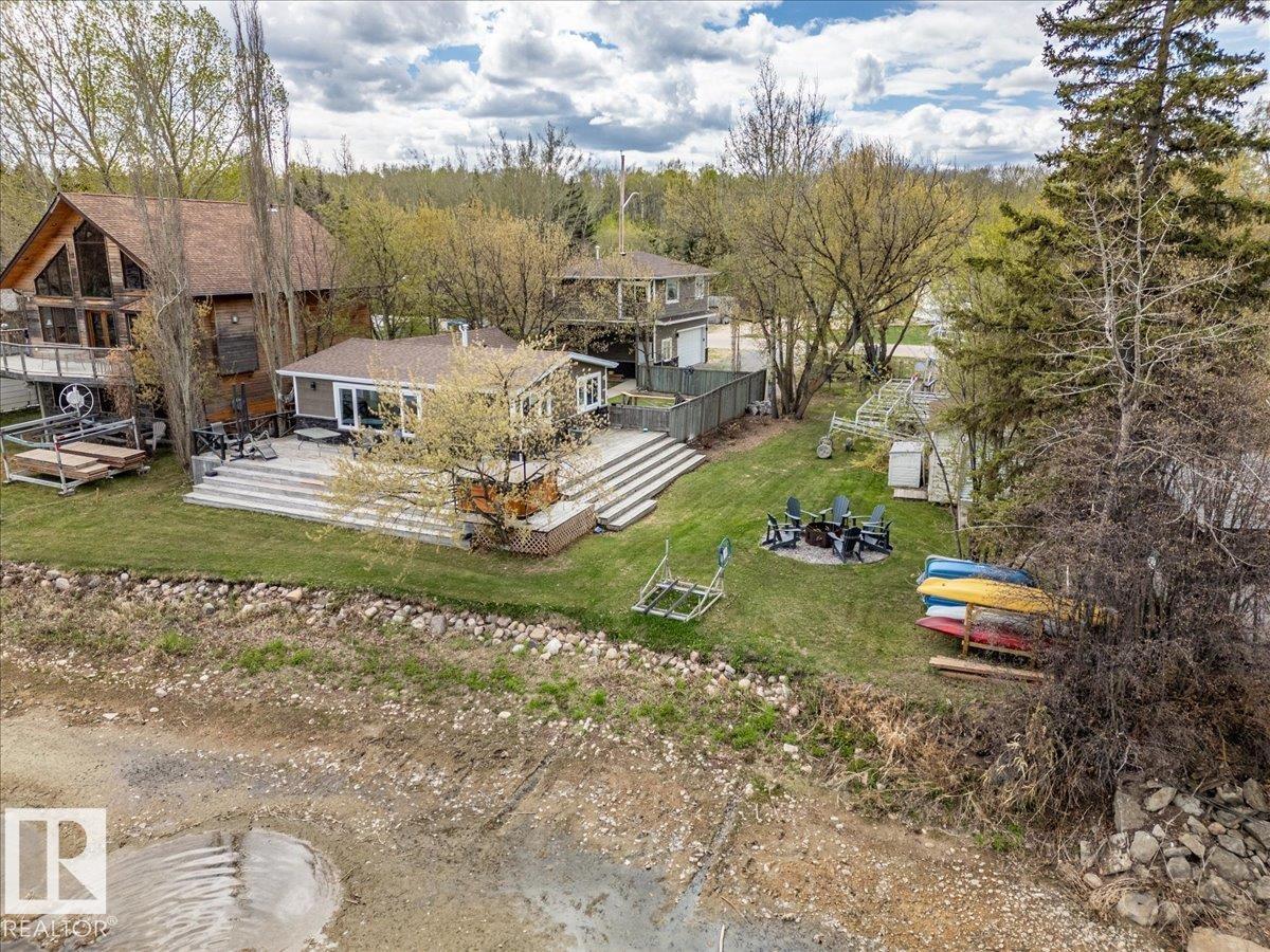 17 Lakeshore Dr, Rural Wetaskiwin County, Alberta  T0C 2V0 - Photo 1 - E4477594