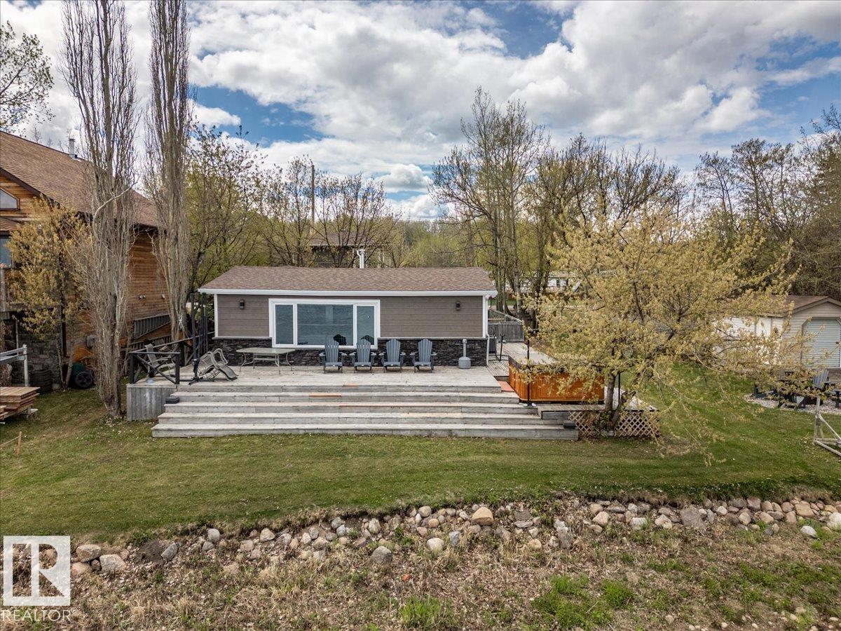 17 Lakeshore Dr, Rural Wetaskiwin County, Alberta  T0C 2V0 - Photo 2 - E4477594