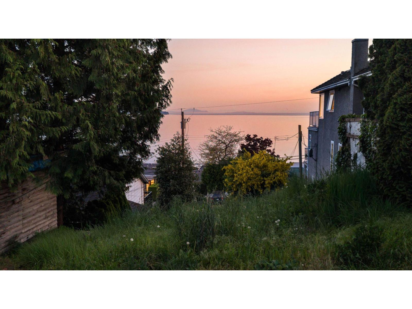 15519 Columbia Avenue, White Rock, British Columbia V4B 1K5 - Photo 20 - R3123819