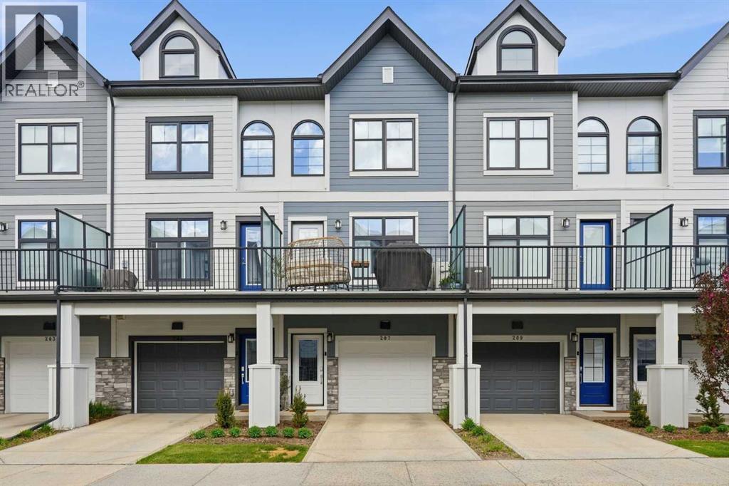 207 Les Jardins Park SE, Calgary, Alberta  T2C 5V3 - Photo 1 - A2312634