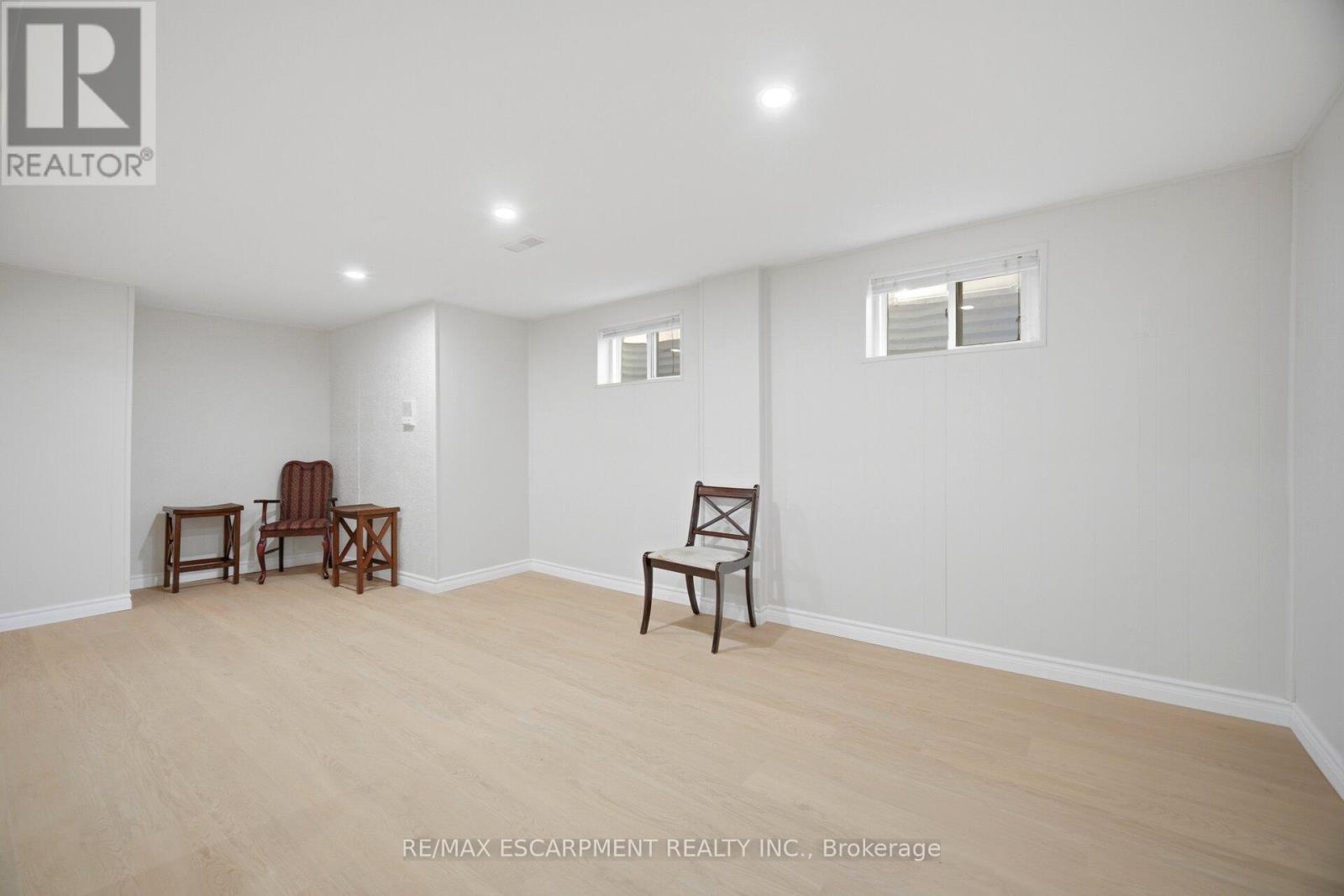 1926 Reiss Court, Mississauga, Ontario  L5J 3S3 - Photo 11 - W13151988