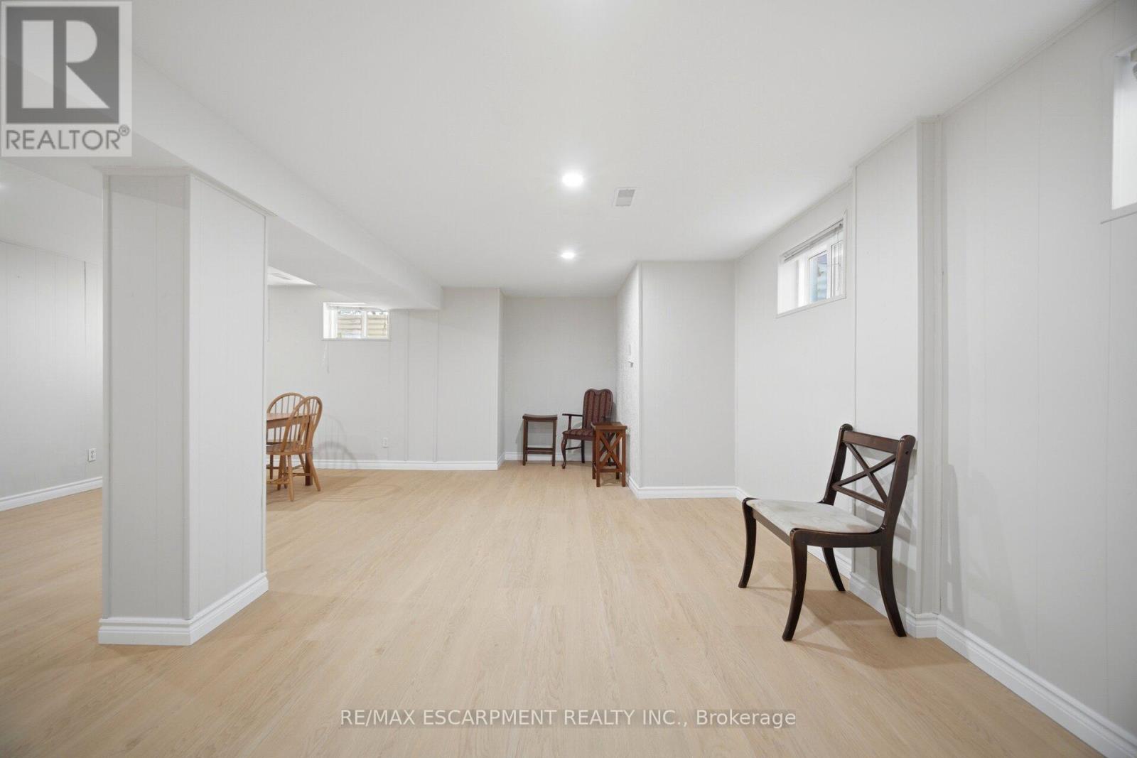 1926 Reiss Court, Mississauga, Ontario  L5J 3S3 - Photo 15 - W13151988