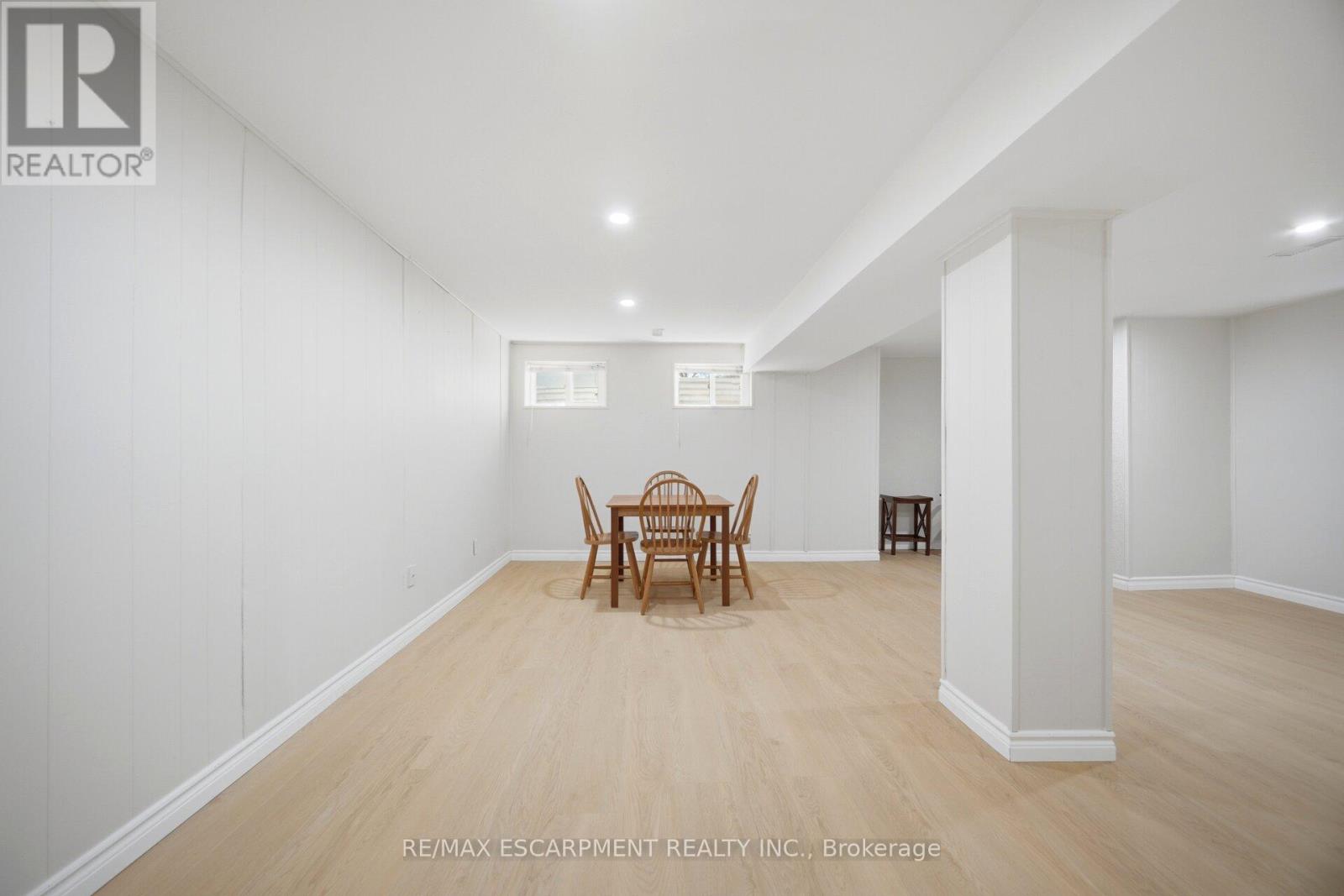 1926 Reiss Court, Mississauga, Ontario  L5J 3S3 - Photo 17 - W13151988