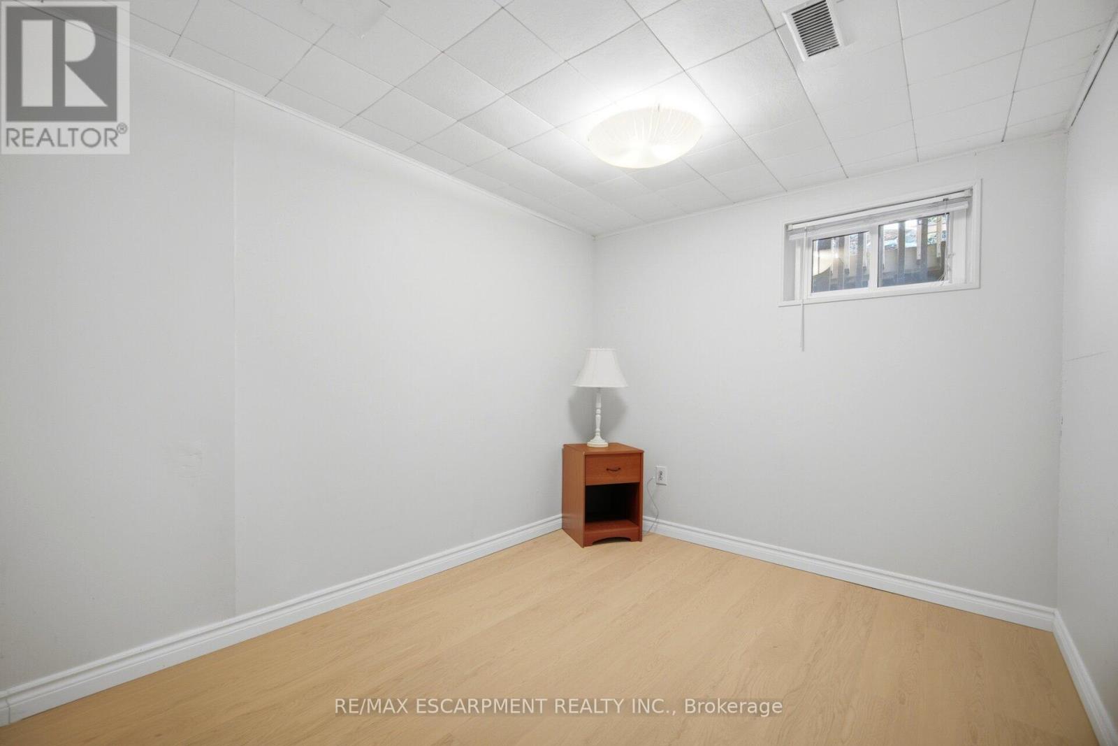 1926 Reiss Court, Mississauga, Ontario  L5J 3S3 - Photo 25 - W13151988