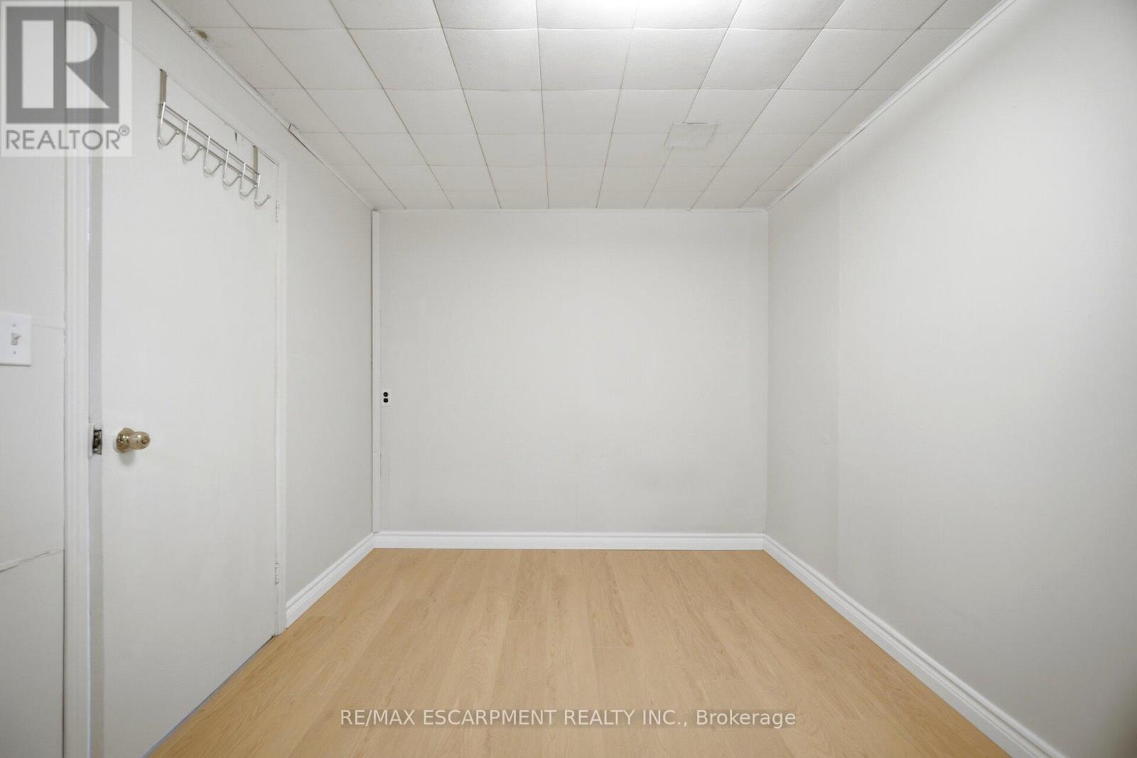 1926 Reiss Court, Mississauga, Ontario  L5J 3S3 - Photo 27 - W13151988