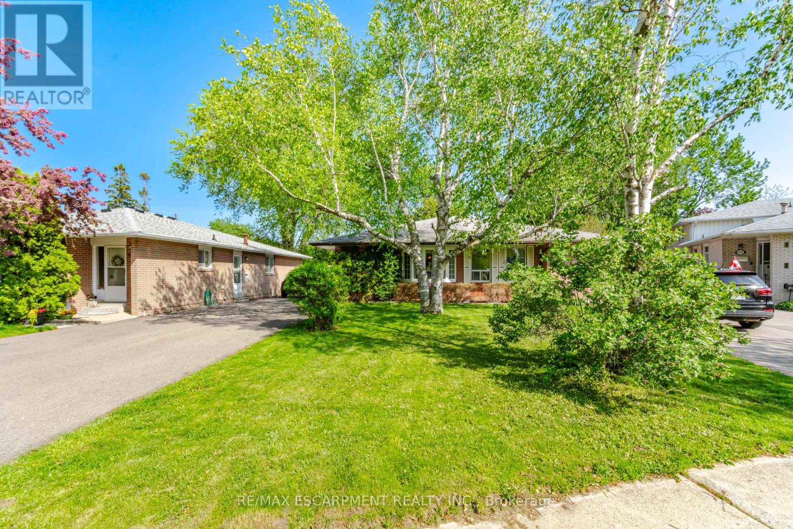 1926 Reiss Court, Mississauga, Ontario  L5J 3S3 - Photo 3 - W13151988