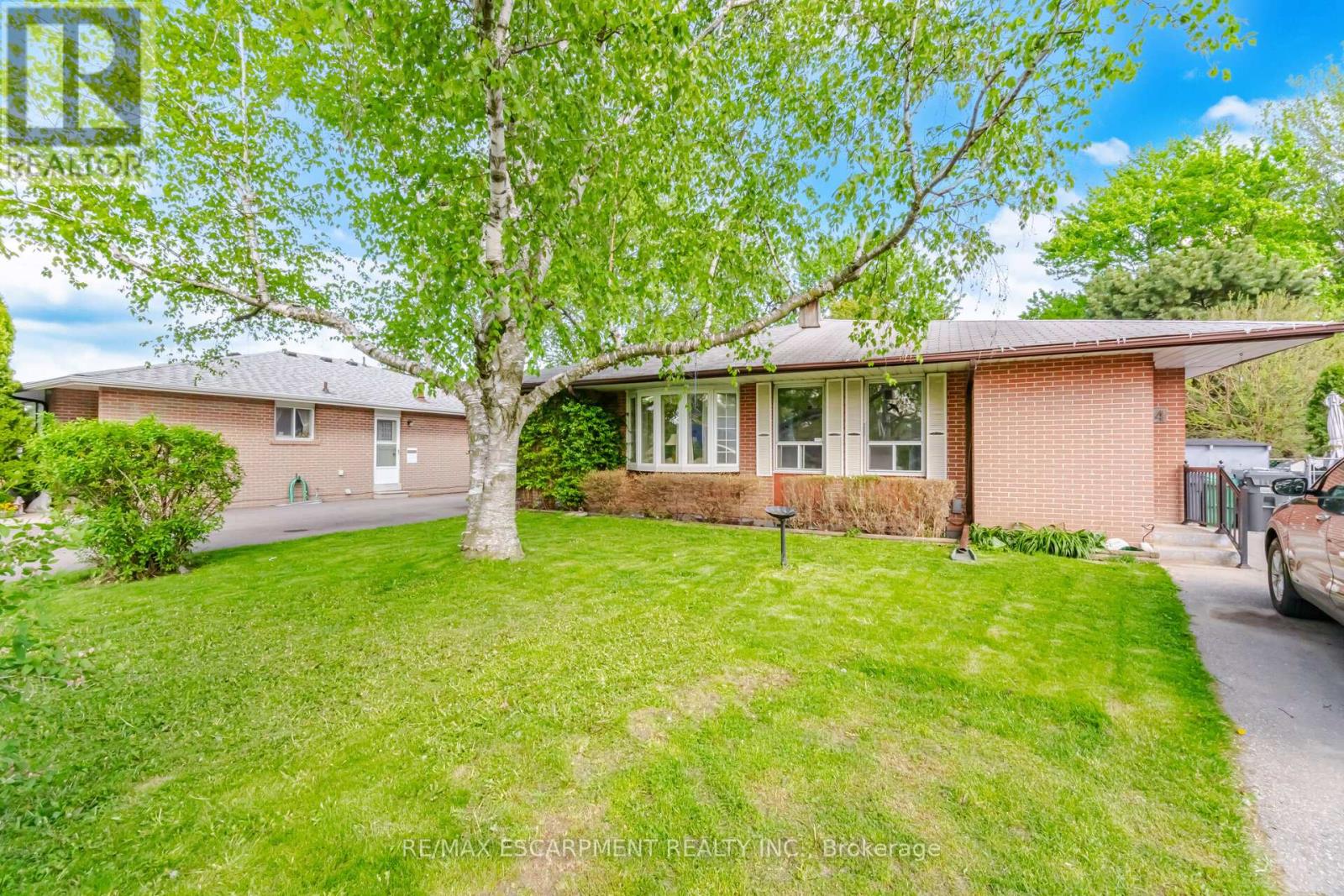 1926 Reiss Court, Mississauga, Ontario  L5J 3S3 - Photo 4 - W13151988