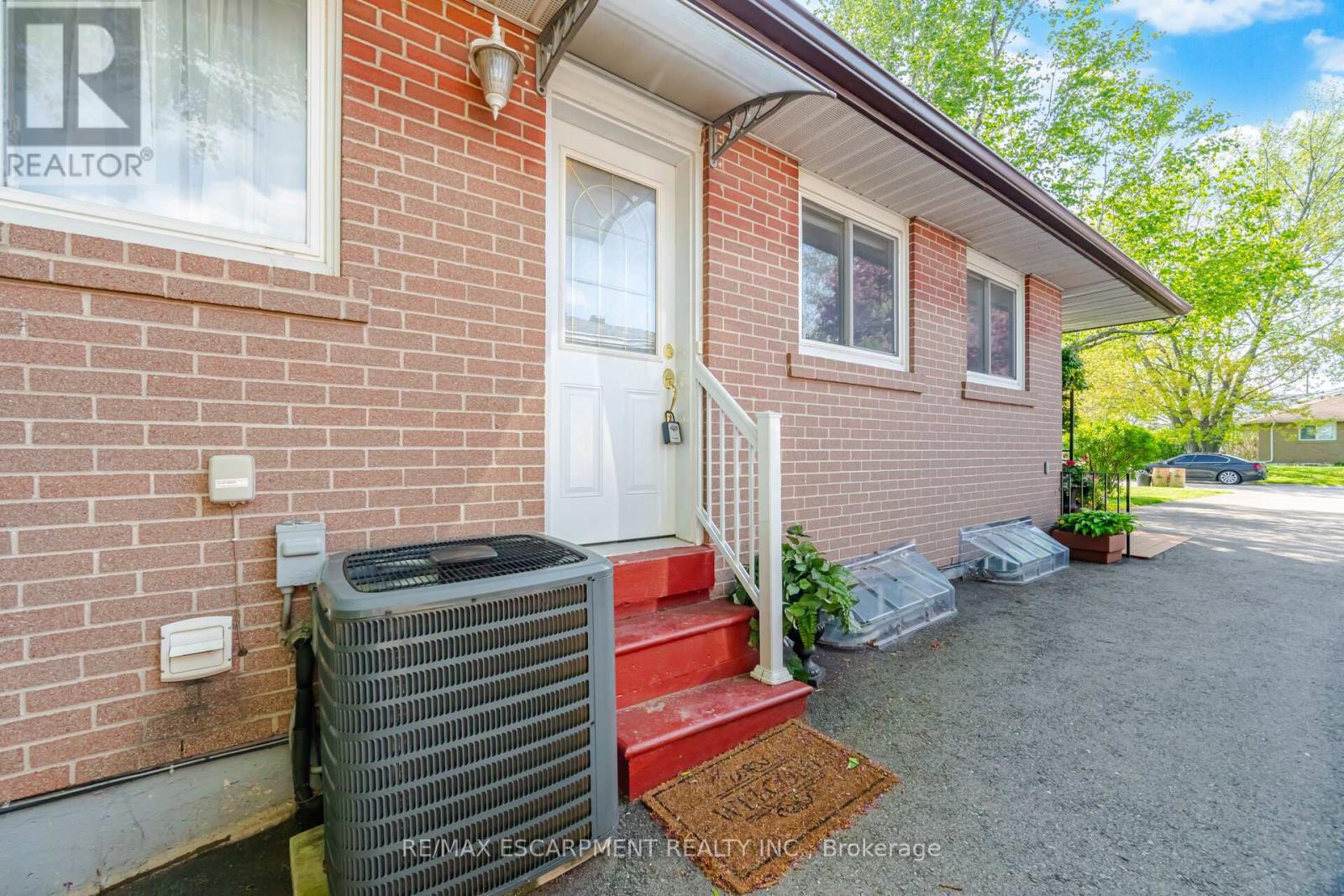 1926 Reiss Court, Mississauga, Ontario  L5J 3S3 - Photo 50 - W13151988