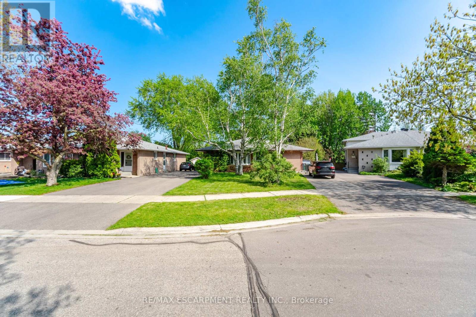 1926 Reiss Court, Mississauga, Ontario  L5J 3S3 - Photo 6 - W13151988