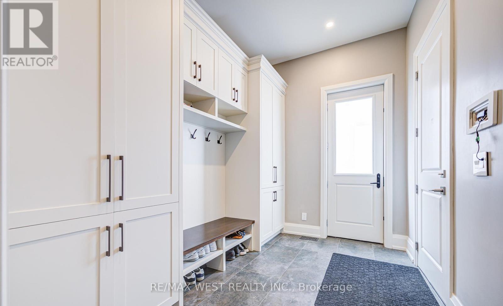 2194 Haygate Crescent, Mississauga (Sheridan), Ontario  L5K 1L5 - Photo 18 - W13152118