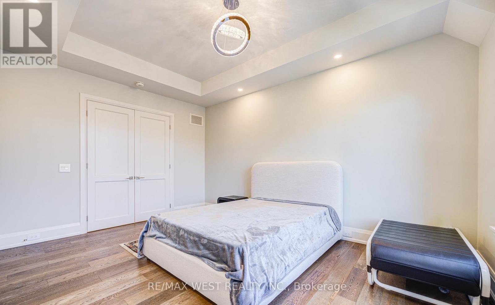 2194 Haygate Crescent, Mississauga (Sheridan), Ontario  L5K 1L5 - Photo 27 - W13152118