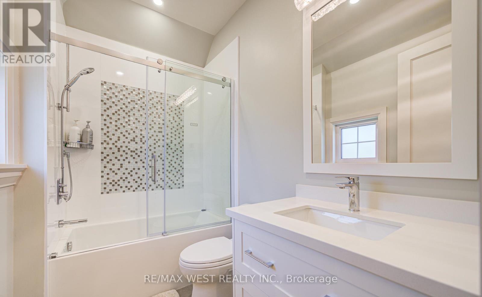 2194 Haygate Crescent, Mississauga (Sheridan), Ontario  L5K 1L5 - Photo 29 - W13152118