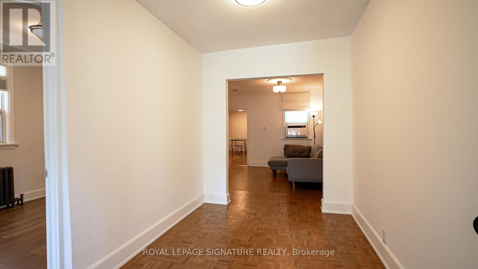 Main - 30 Preston Road, Toronto, Ontario  M6E 1Y7 - Photo 3 - W13152178