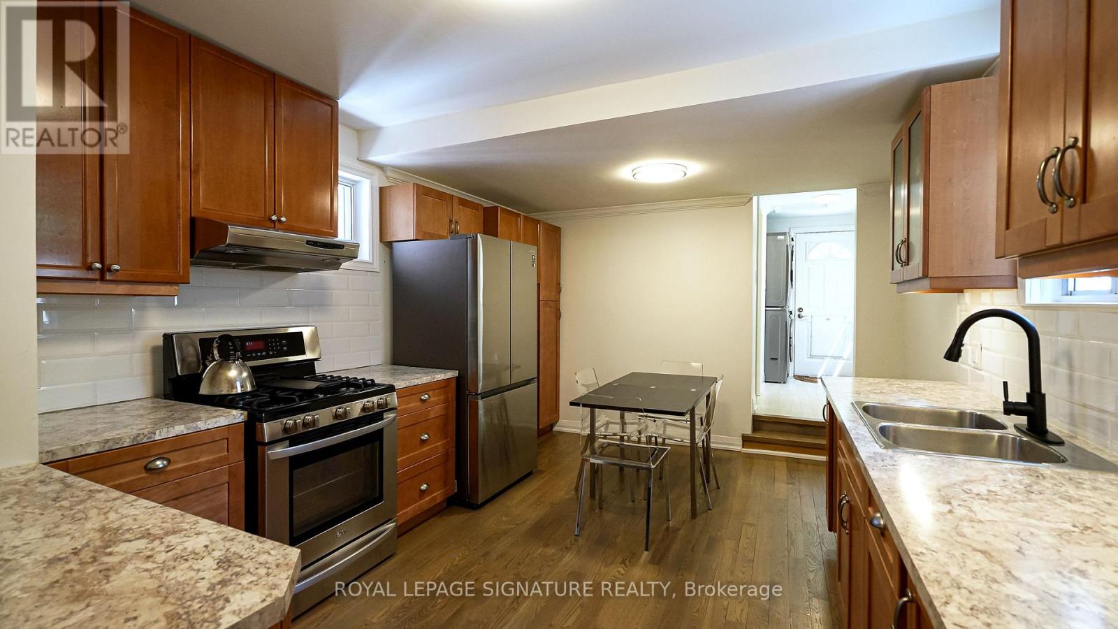 Main - 30 Preston Road, Toronto, Ontario  M6E 1Y7 - Photo 7 - W13152178