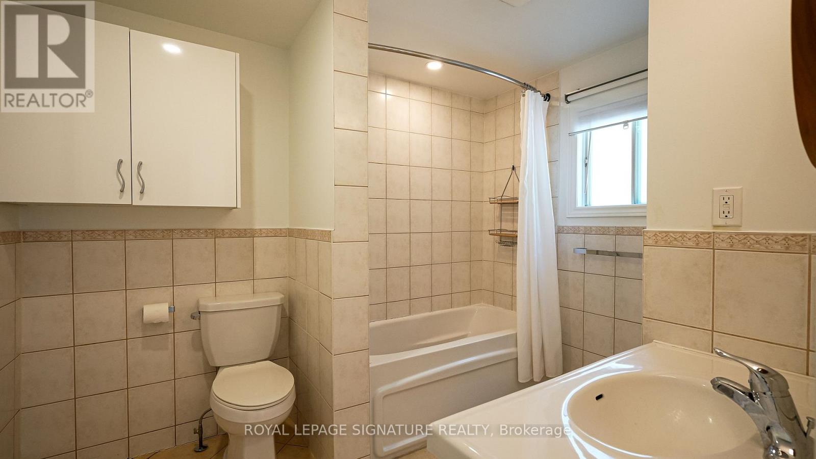Main - 30 Preston Road, Toronto, Ontario  M6E 1Y7 - Photo 9 - W13152178