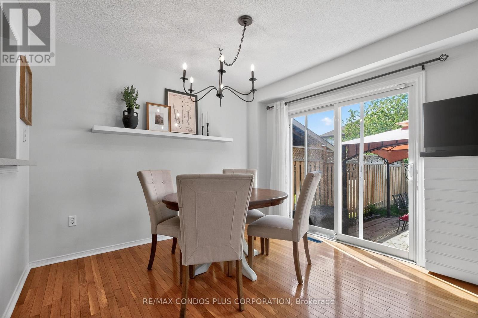3353 Wild Cherry Lane, Mississauga, Ontario  L5N 7N7 - Photo 13 - W13152182
