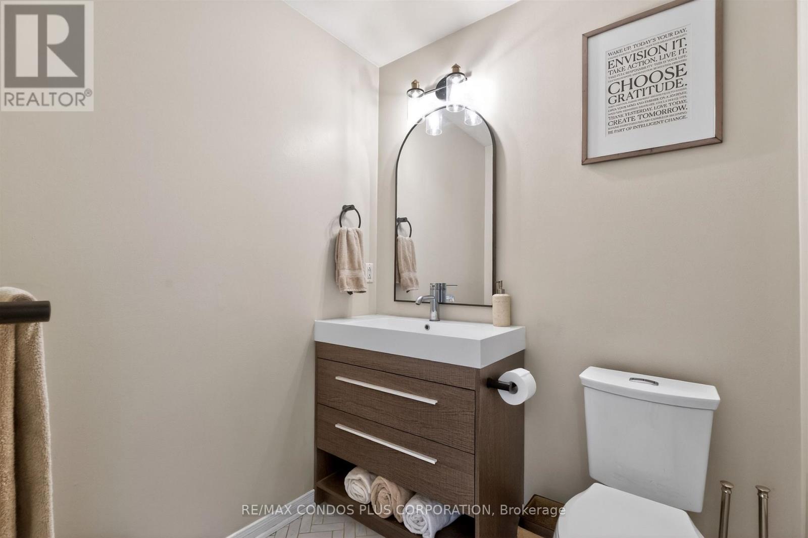 3353 Wild Cherry Lane, Mississauga, Ontario  L5N 7N7 - Photo 23 - W13152182