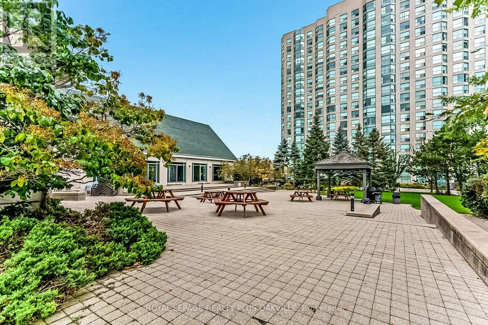 1810 - 2177 Burnhamthorpe Road W, Mississauga, Ontario  L5L 5P9 - Photo 38 - W13152230