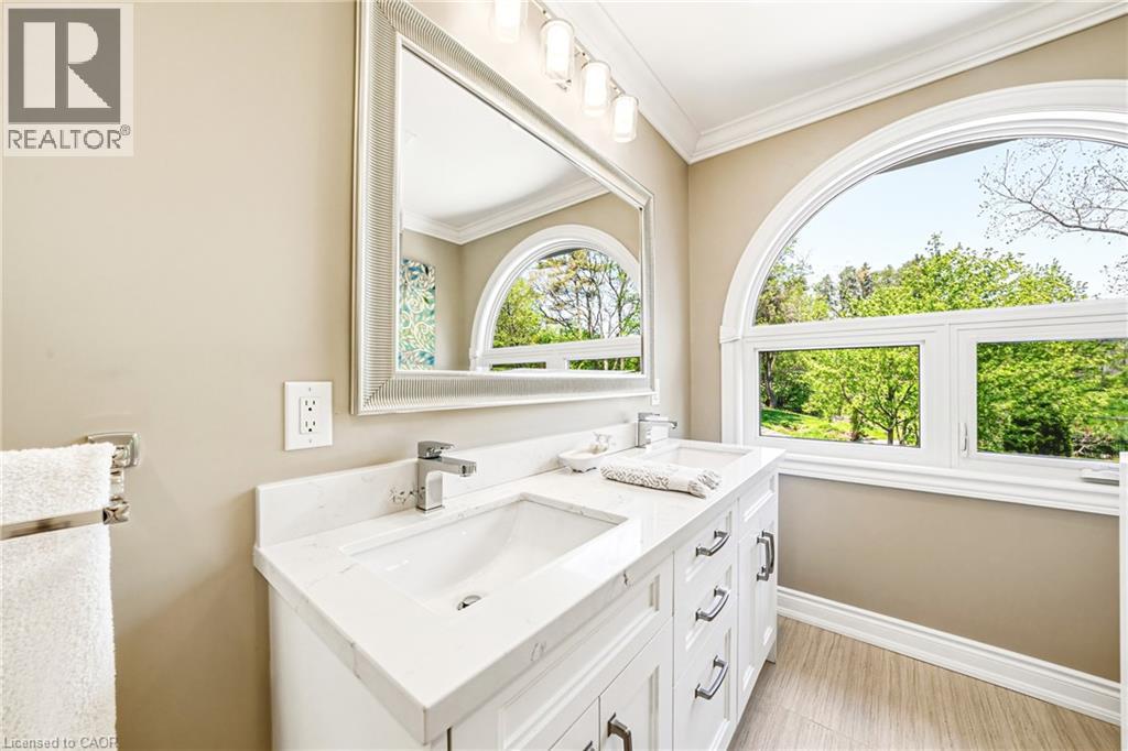 33 Golfview Crescent, Dundas, Ontario  L9H 6V1 - Photo 26 - 40831831