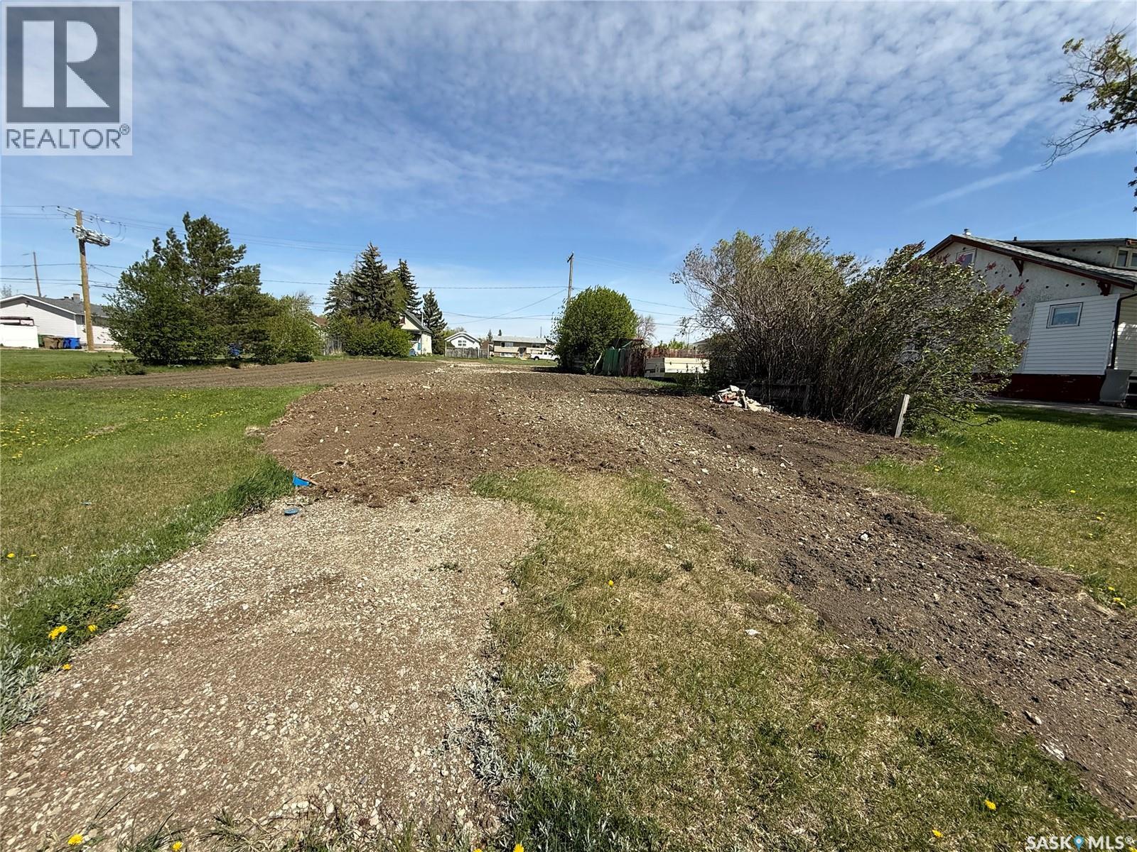 2047 Connaught Street, Regina, Saskatchewan  S4T 4T8 - Photo 1 - SK036593