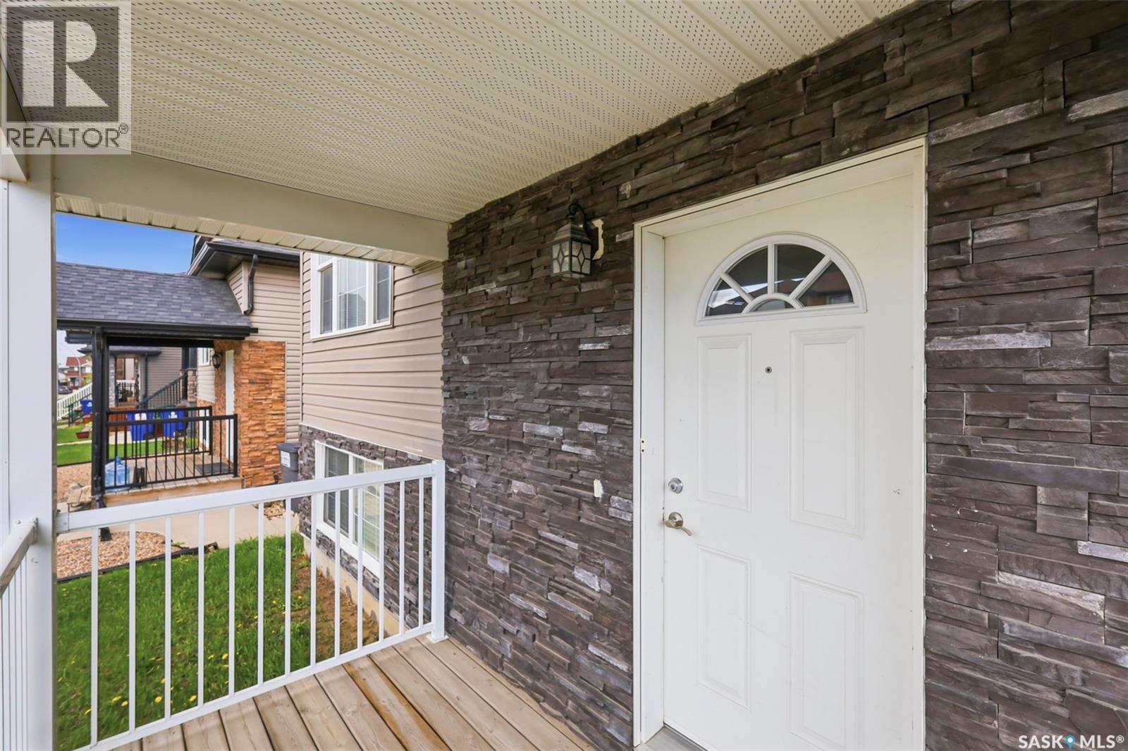 166 Rajput Way, Saskatoon, Saskatchewan  S7W 0L5 - Photo 4 - SK036591
