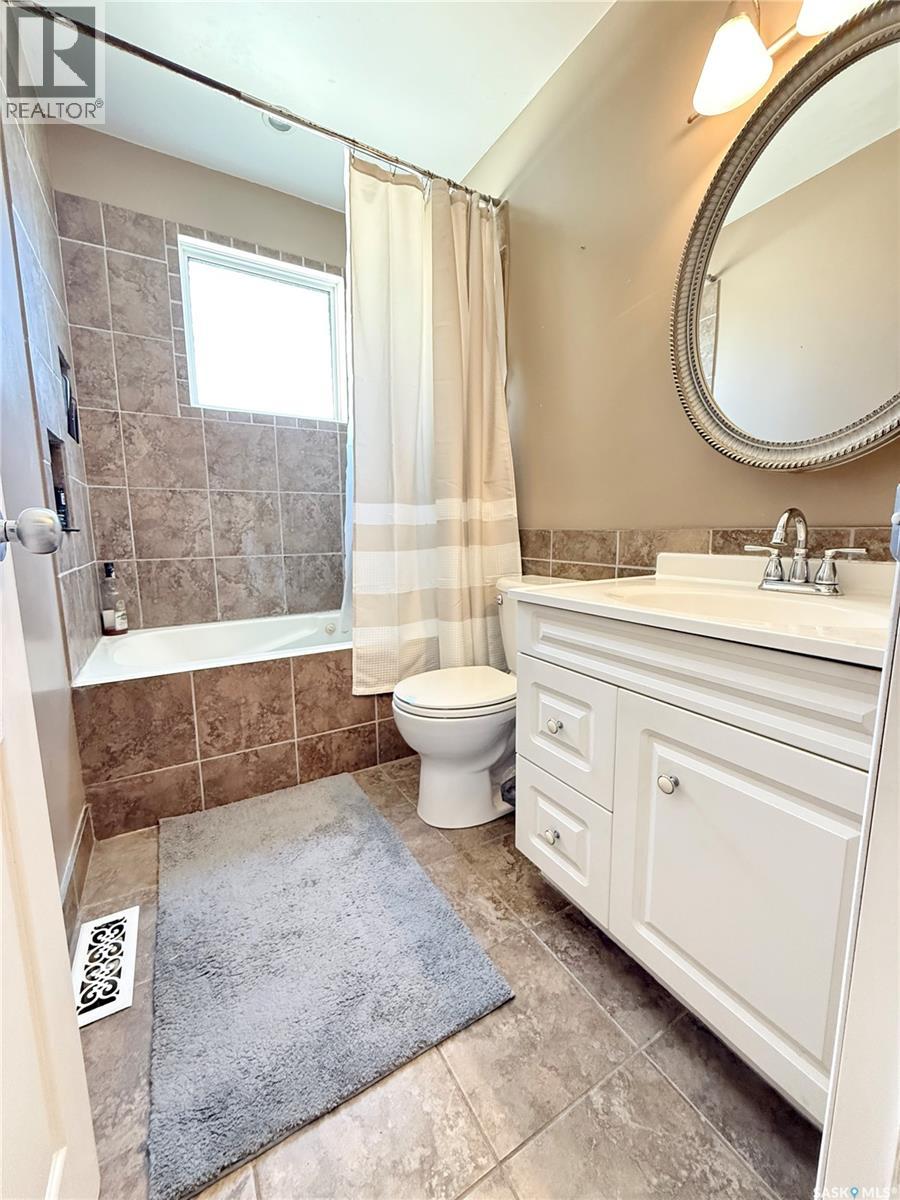 536 Mcgillivray Drive, Weyburn, Saskatchewan  S4H 1M2 - Photo 23 - SK036579