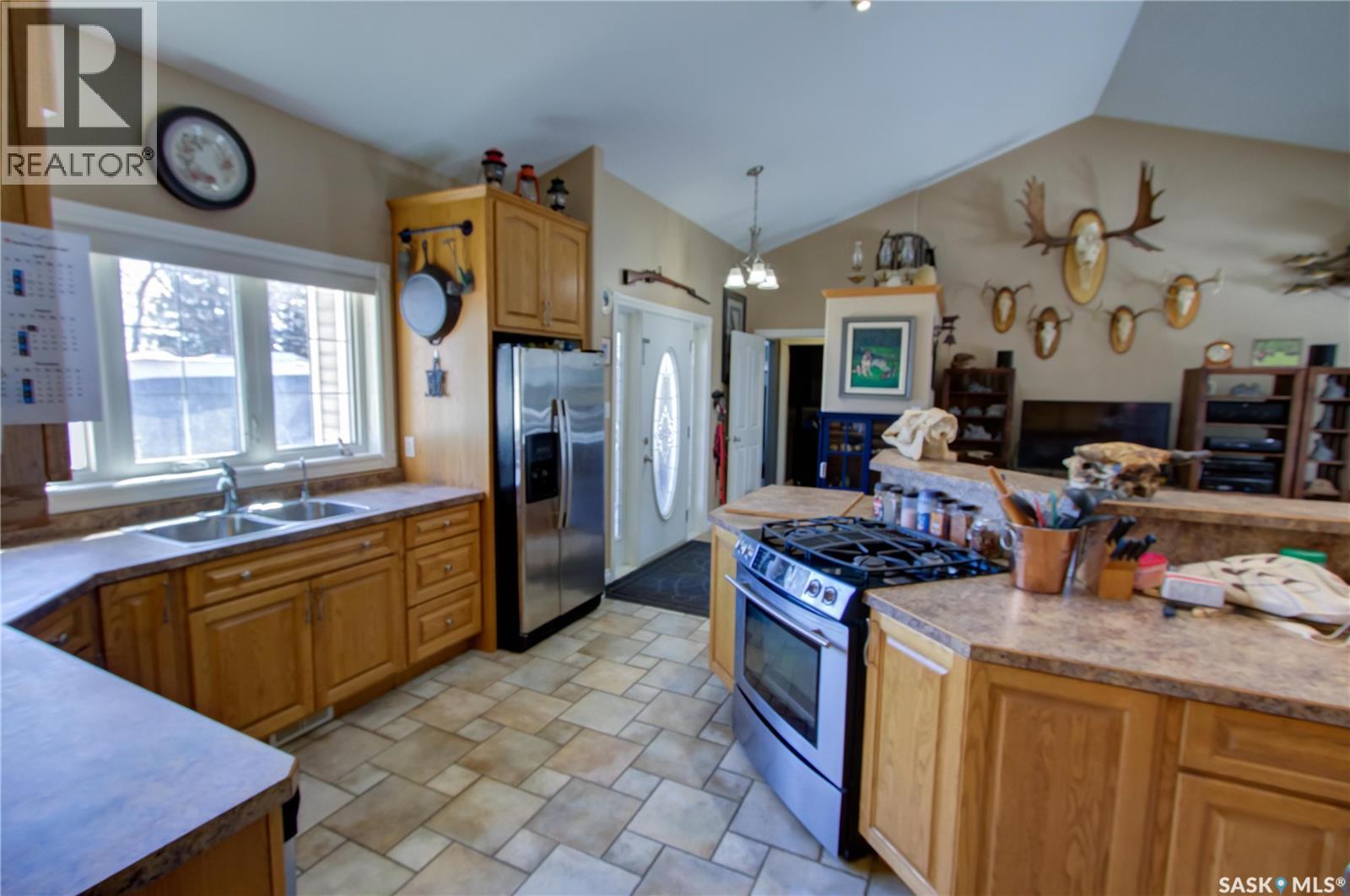 120 1st Avenue E, Love, Saskatchewan  S0J 1P0 - Photo 14 - SK036577