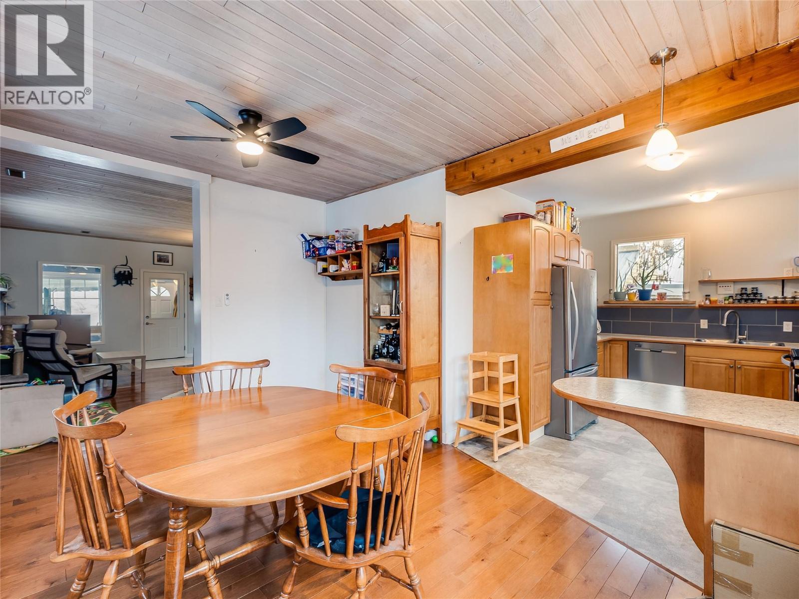 2050 Georgia Street, Rossland, British Columbia V0G 1Y0 - Photo 10 - 10388184